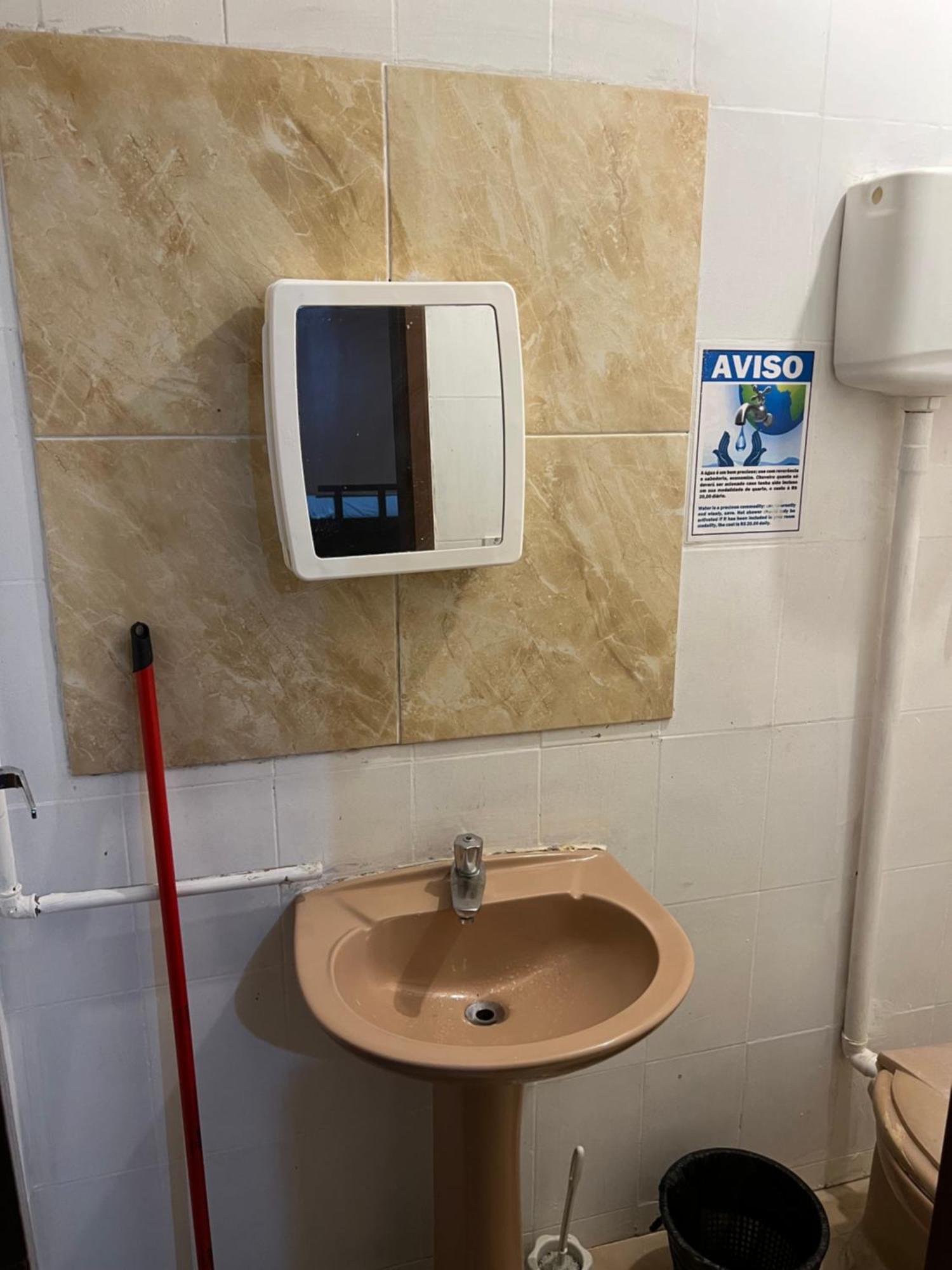 Em - Sol Iracema - Centro Pensão *